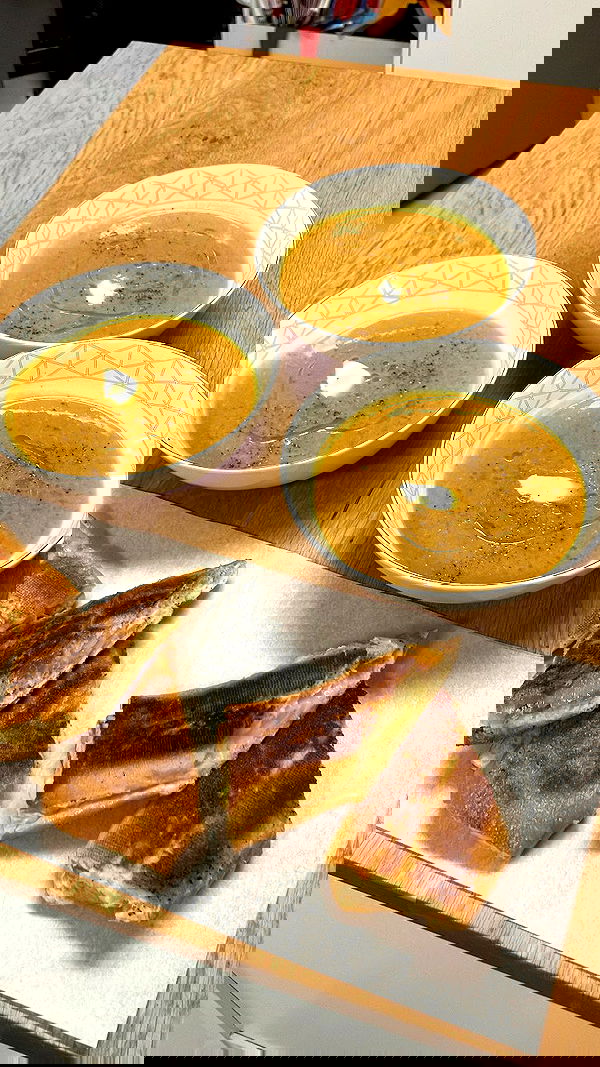 elianachetrit image ~ Altpins