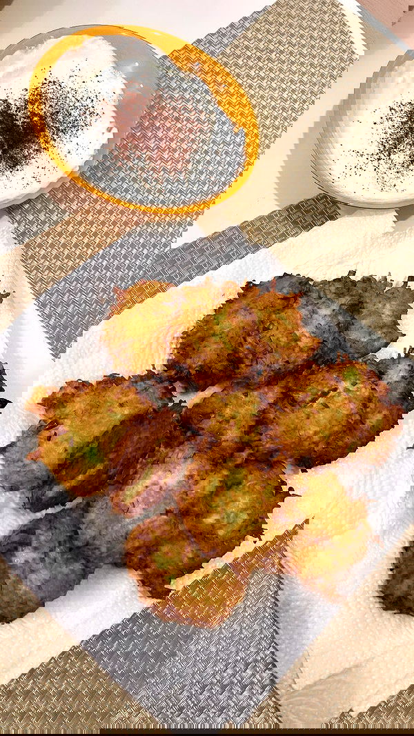 elianachetrit image ~ Altpins