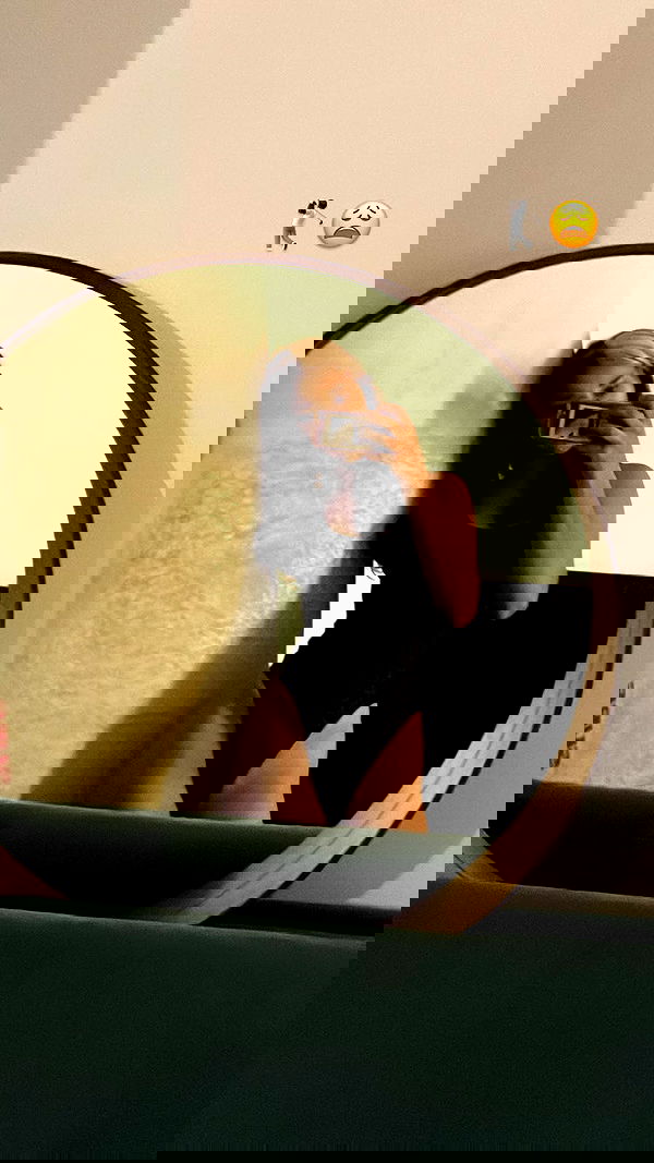 elianachetrit image ~ Altpins