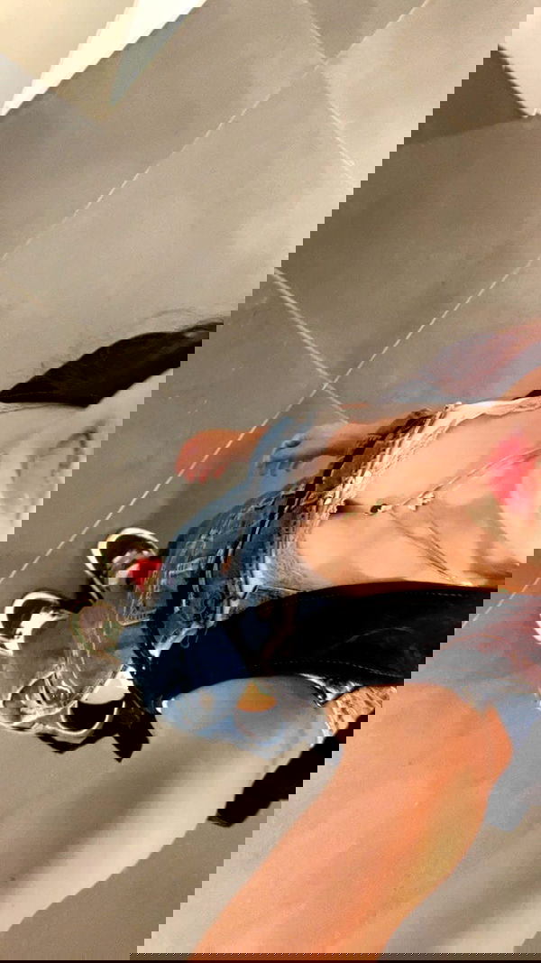 elianachetrit image ~ Altpins