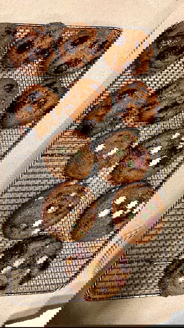 elianachetrit image ~ Altpins