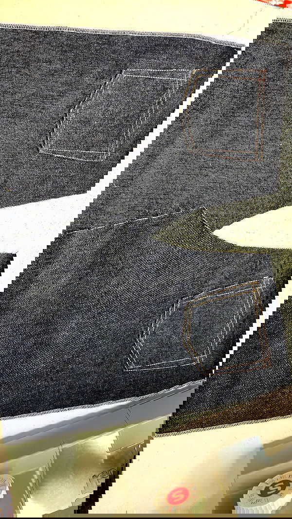 elianachetrit image ~ Altpins