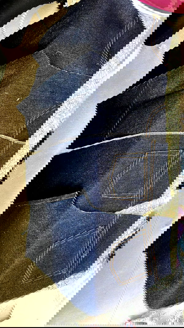 elianachetrit image ~ Altpins