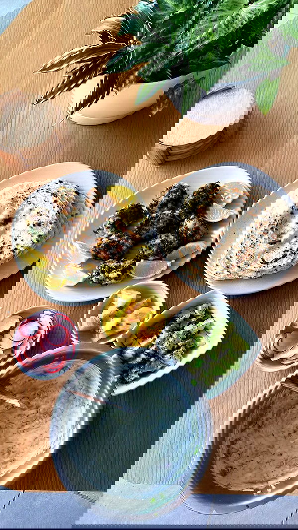 elianachetrit image ~ Altpins