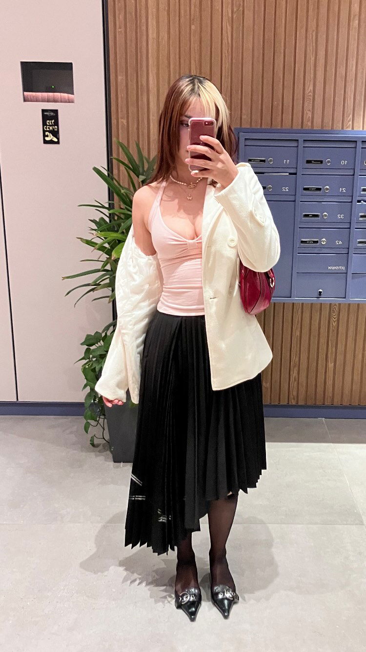 elianachetrit instagram image archive image