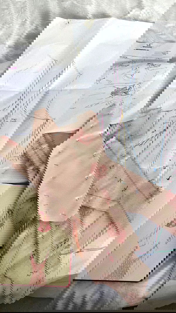 elianachetrit image ~ Altpins