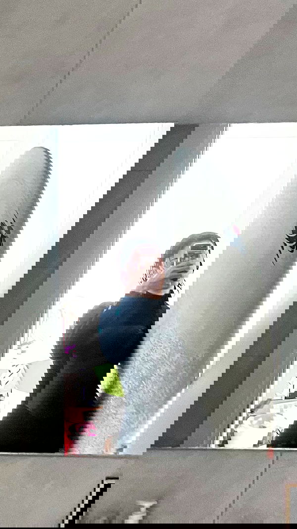 elianachetrit image ~ Altpins