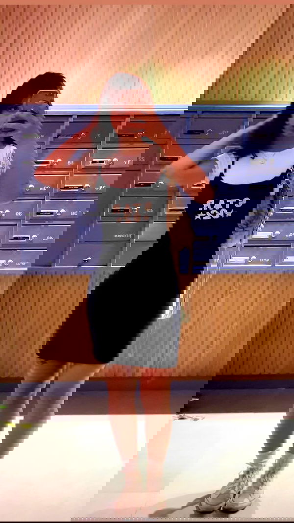 elianachetrit image ~ Altpins