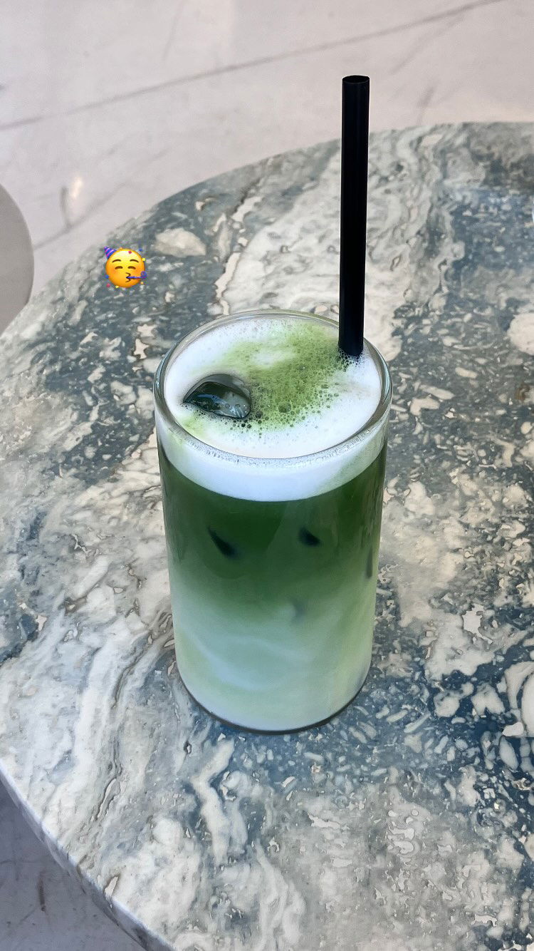 elianachetrit instagram image archive image