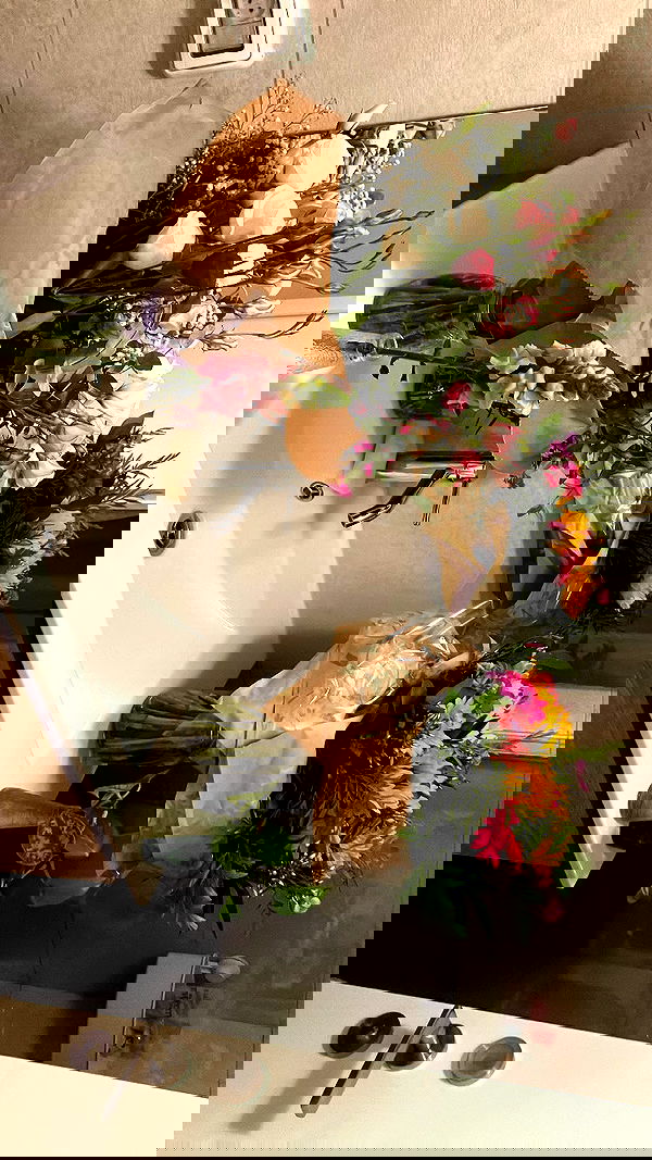 elianachetrit image ~ Altpins