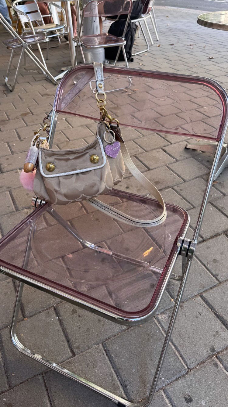 elianachetrit instagram image archive image