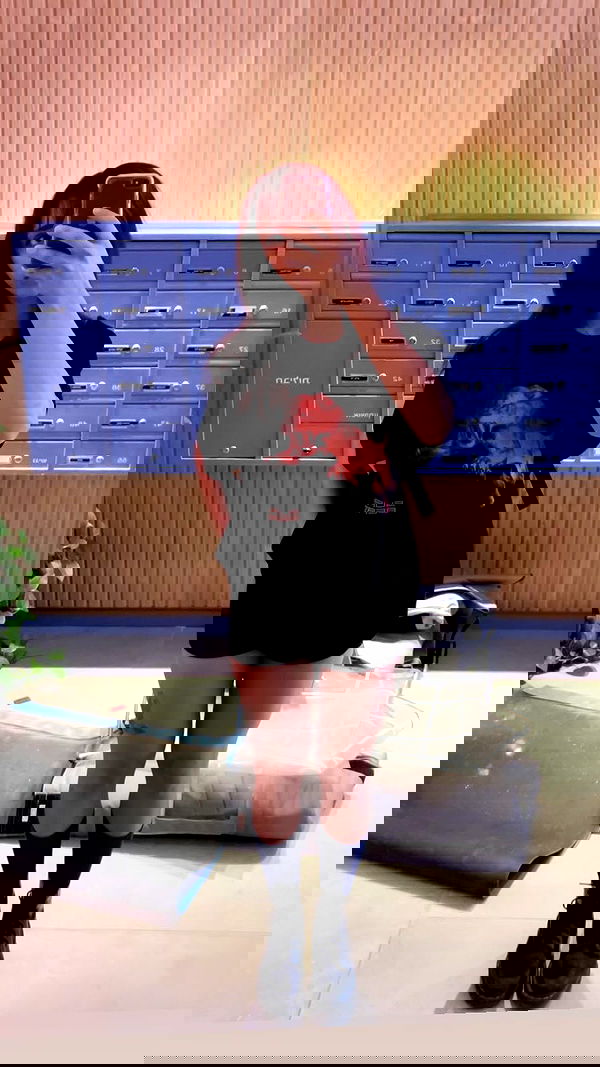 elianachetrit image ~ Altpins