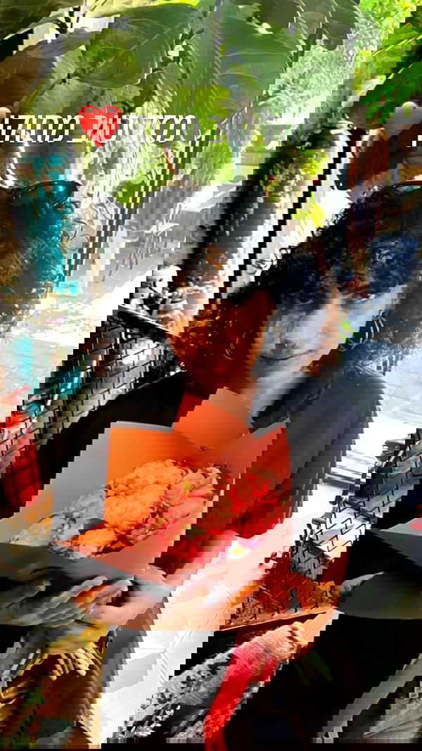 elianachetrit image ~ Altpins