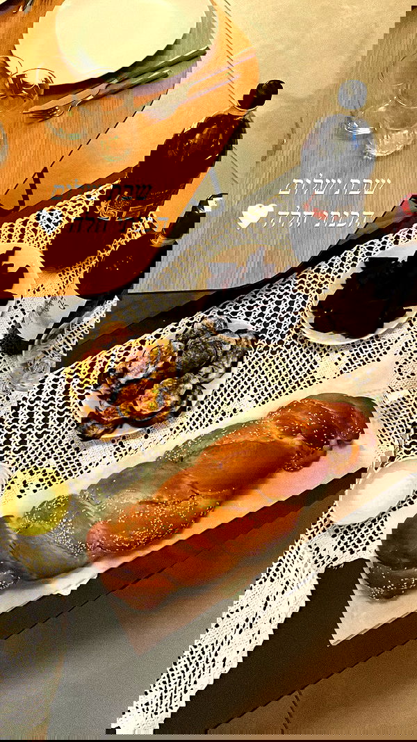 elianachetrit image ~ Altpins