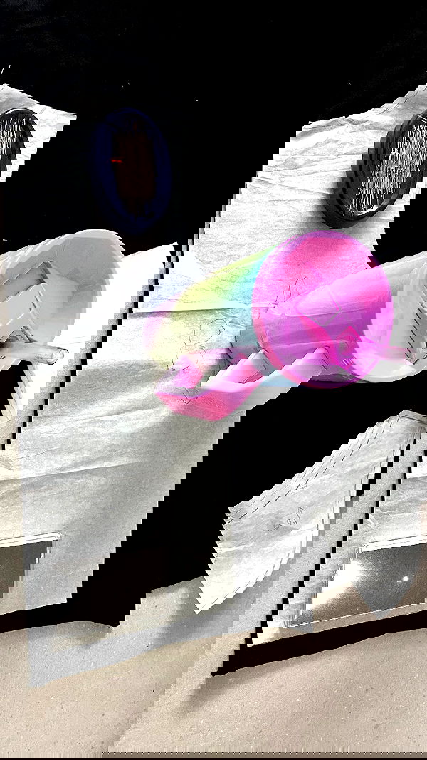 elianachetrit image ~ Altpins