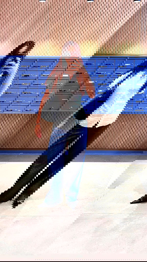 elianachetrit image ~ Altpins