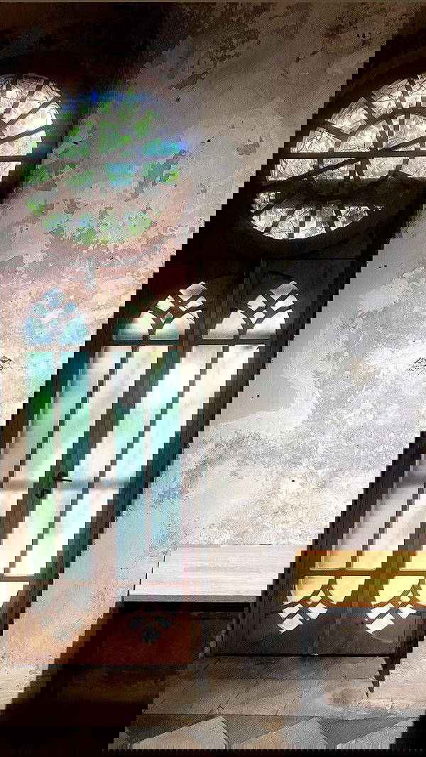 elianachetrit image ~ Altpins