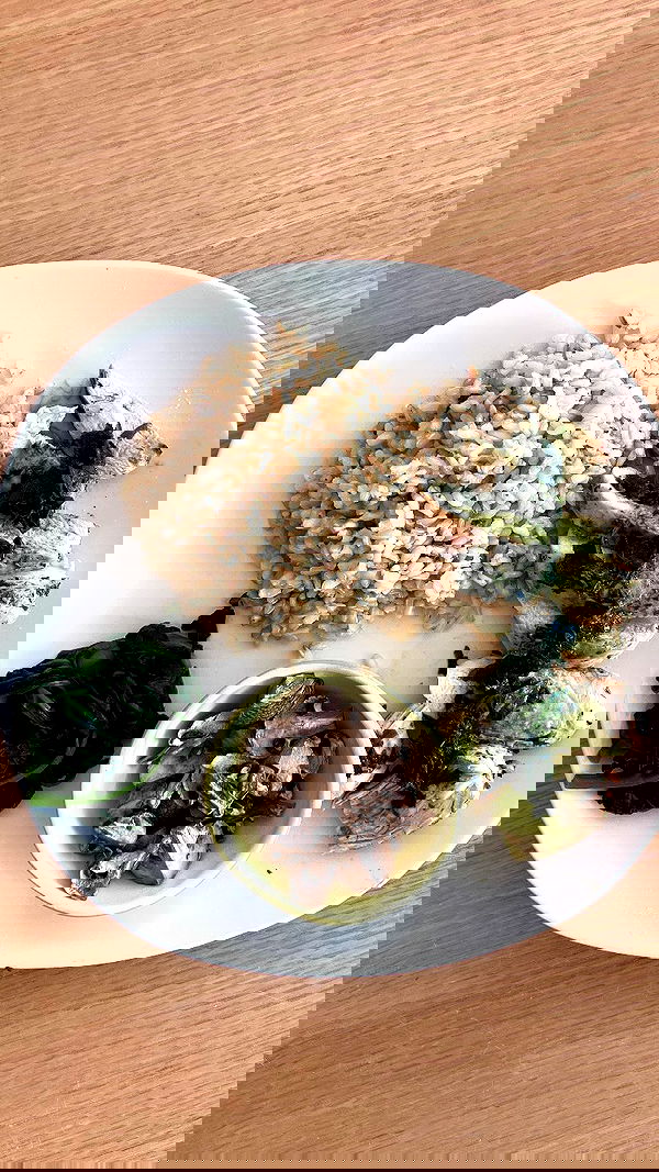 elianachetrit image ~ Altpins