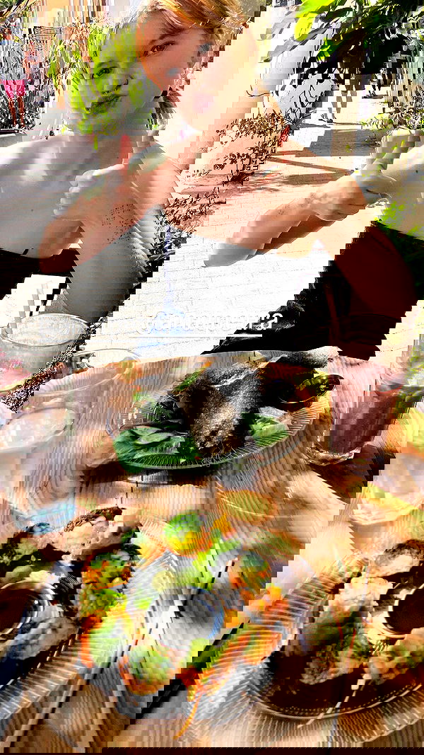 elianachetrit image ~ Altpins