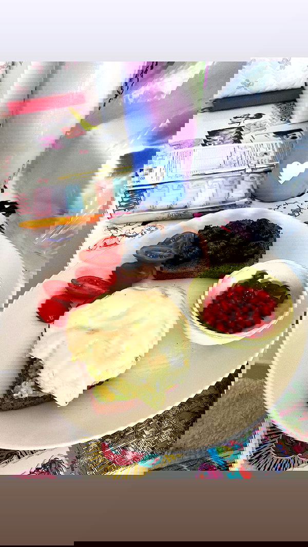 elianachetrit image ~ Altpins