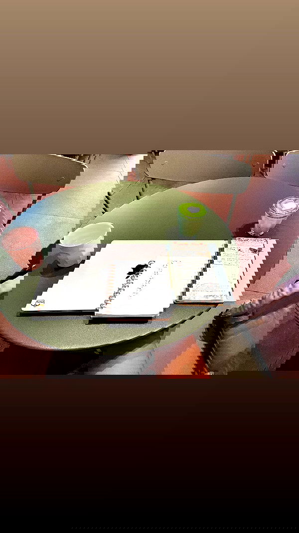 elianachetrit image ~ Altpins