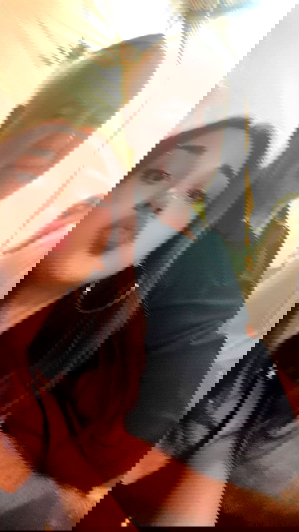 elianachetrit image ~ Altpins