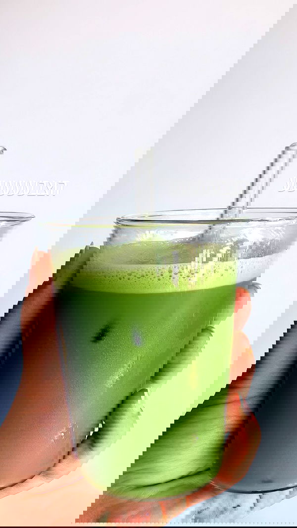 elianachetrit image ~ Altpins