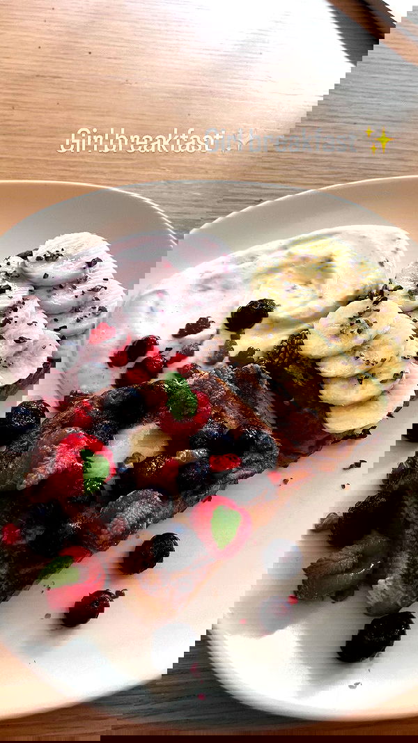 elianachetrit image ~ Altpins