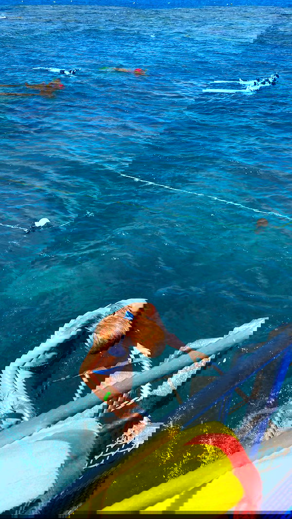 ellamwatts_ ellamwatts_ archive image