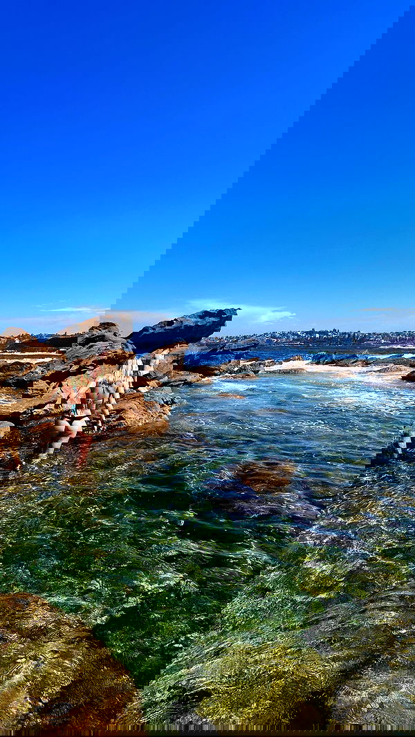 ellamwatts_ ellamwatts_ archive image