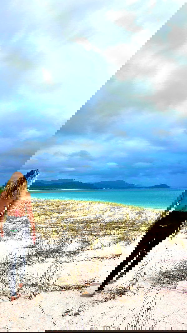 ellamwatts_ ellamwatts_ archive image