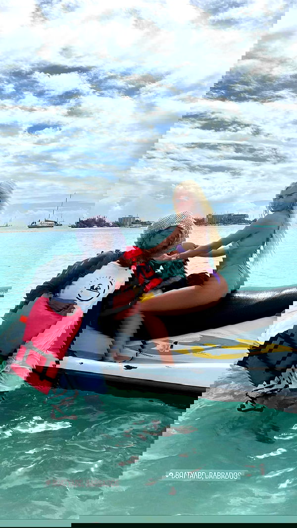 ellie.coldwell image ~ Altpins