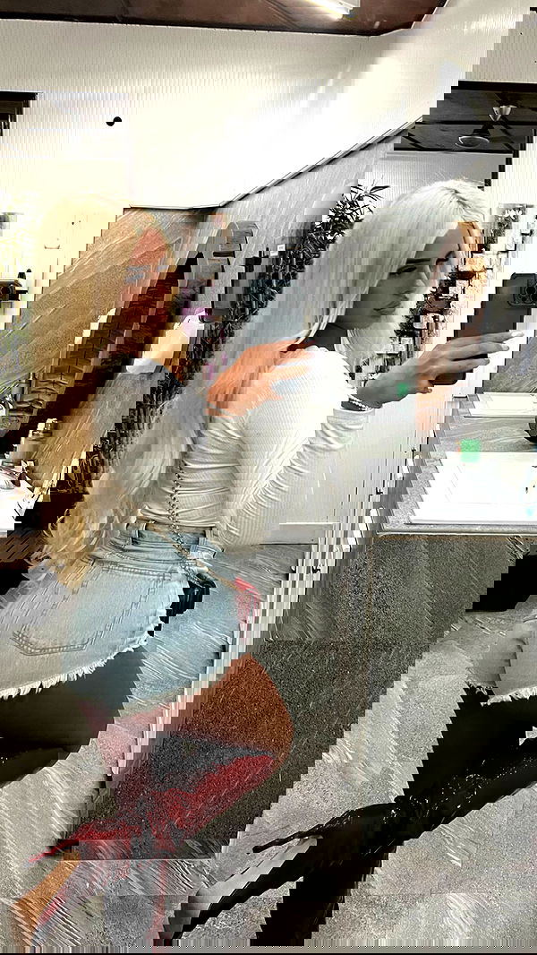 ellie.coldwell image ~ Altpins