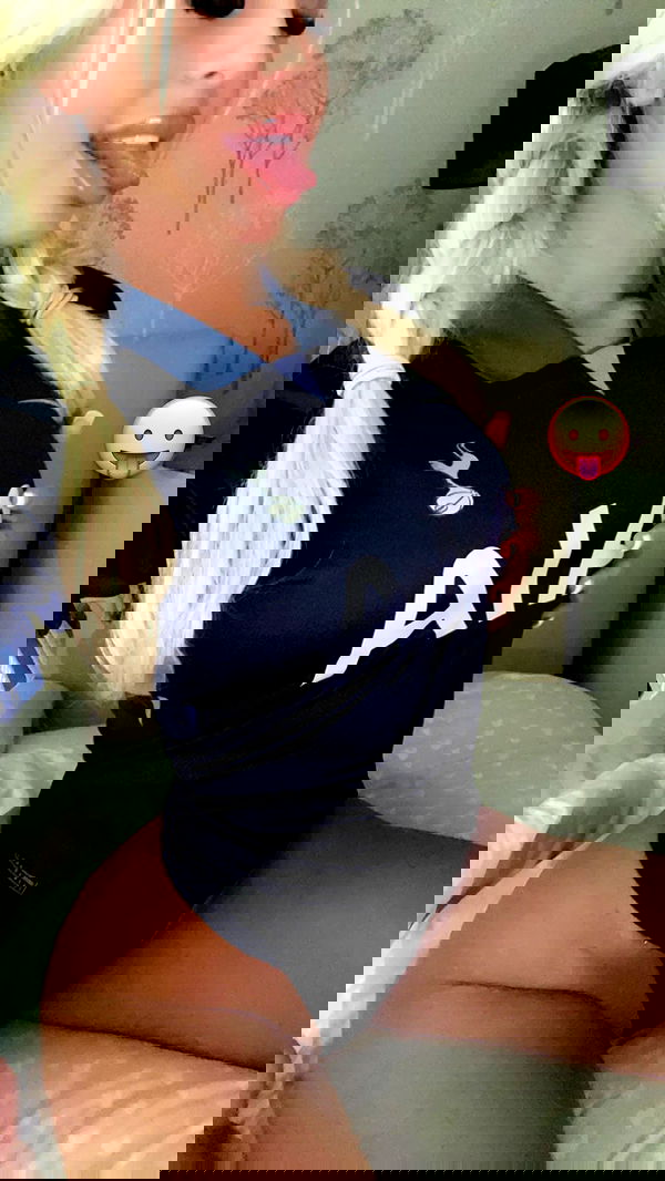 ellie.coldwell image ~ Altpins