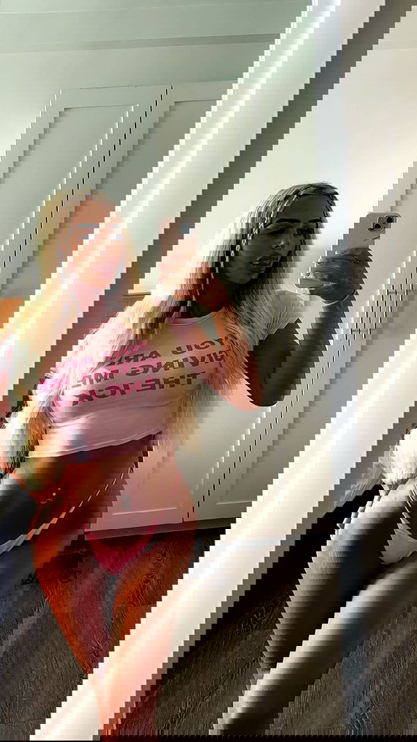 ellie.coldwell image ~ Altpins