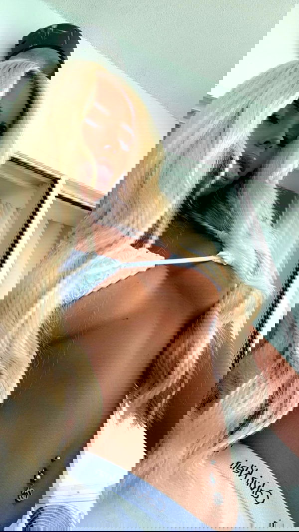 ellie.coldwell image ~ Altpins