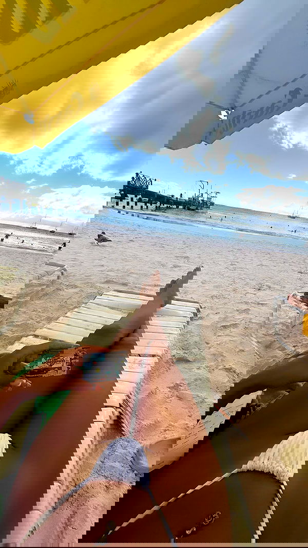 ellie.coldwell image ~ Altpins