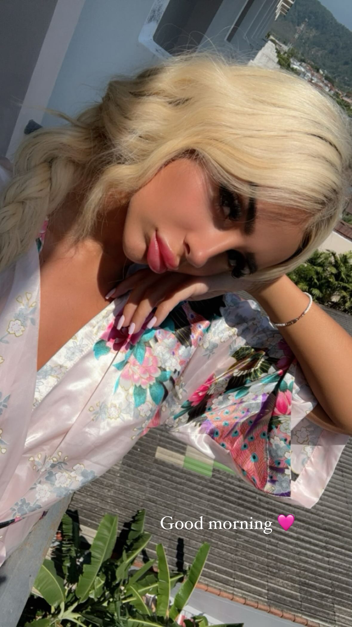 ellie.coldwell instagram image archive image