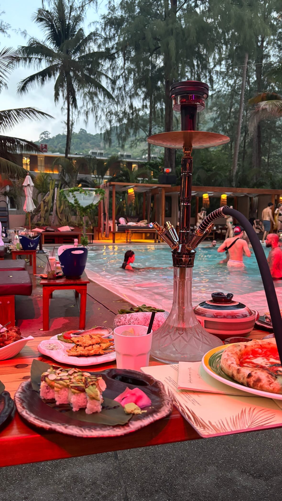 ellie.coldwell instagram image archive image