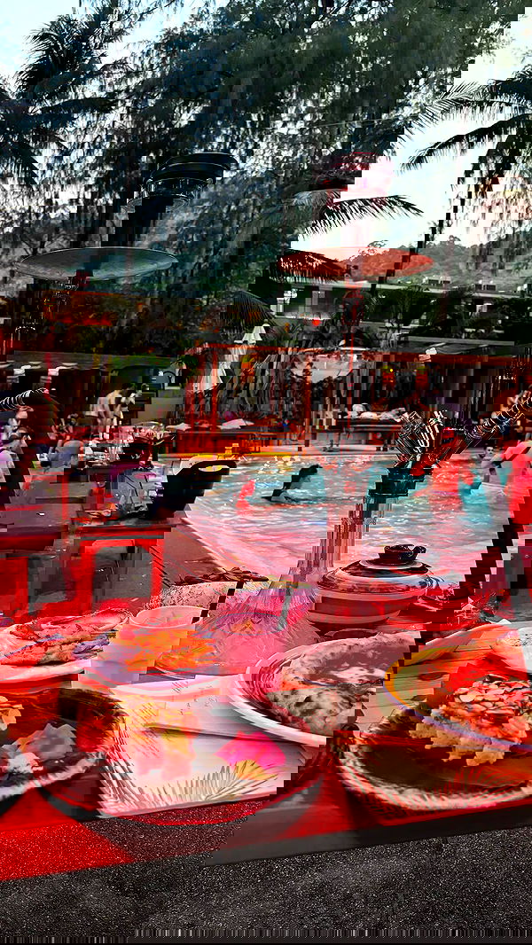 ellie.coldwell image ~ Altpins