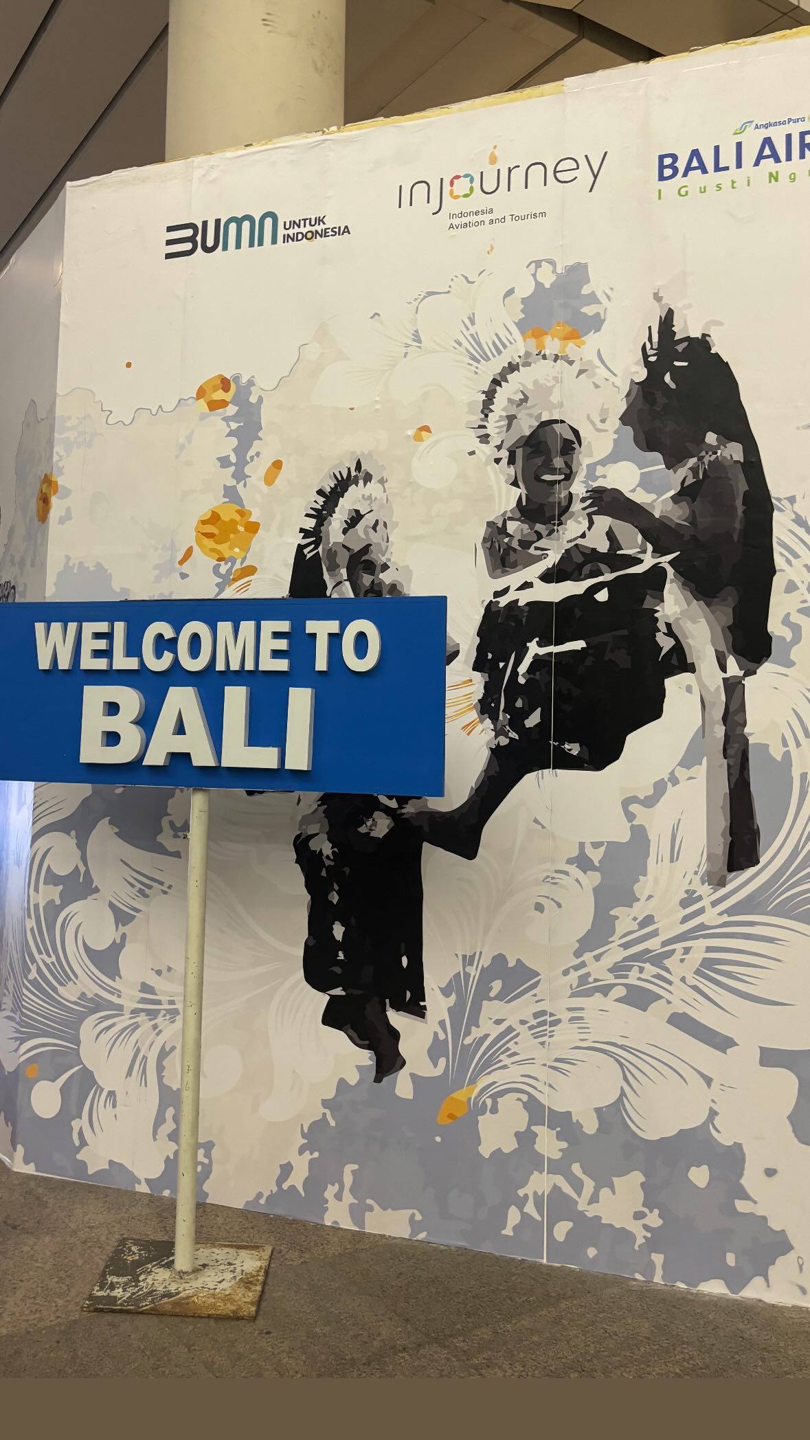 ellie.coldwell instagram image archive image