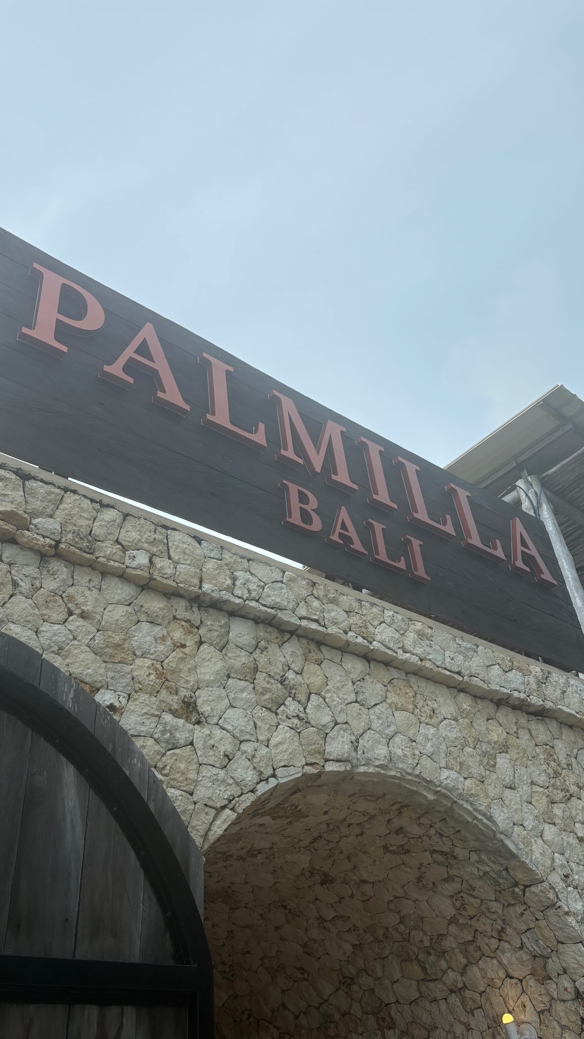 ellie.coldwell instagram image archive image