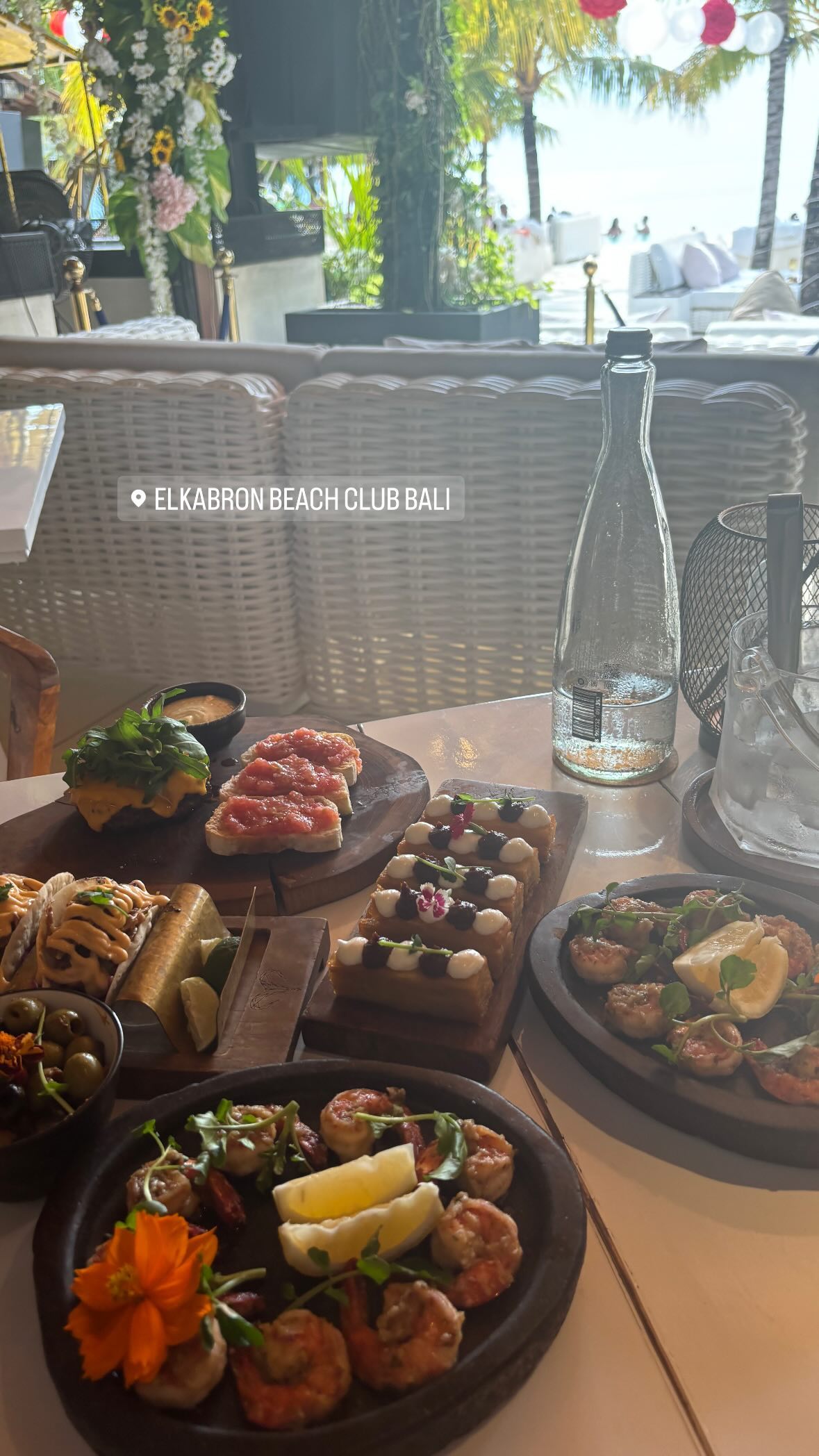 ellie.coldwell instagram image archive image