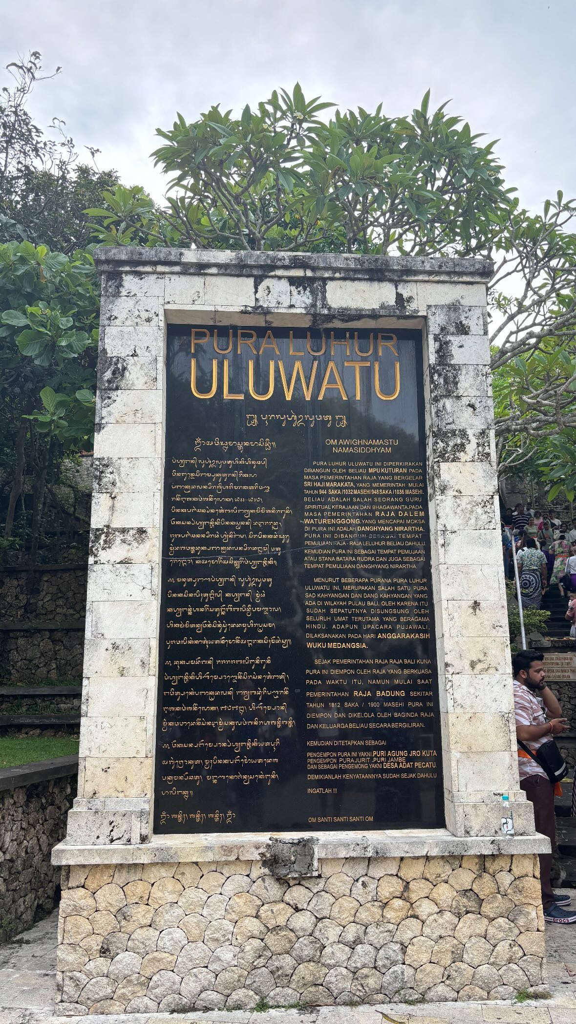 ellie.coldwell instagram image archive image