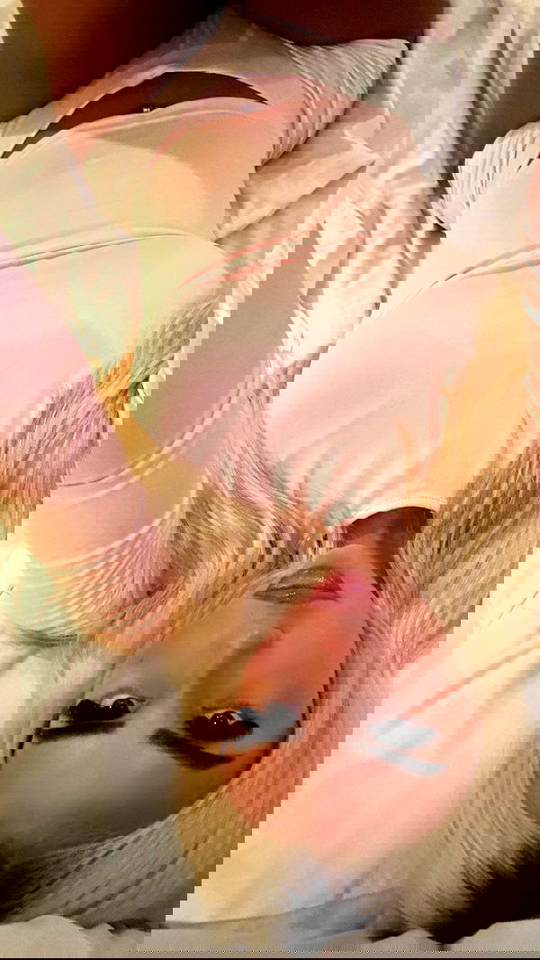 ellie.coldwell image ~ Altpins