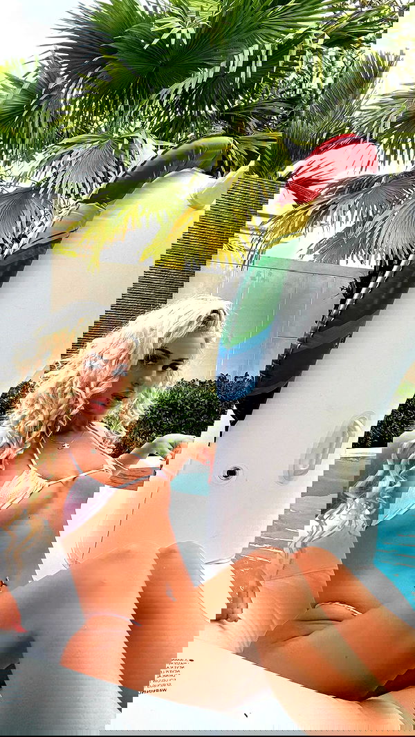 ellie.coldwell image ~ Altpins