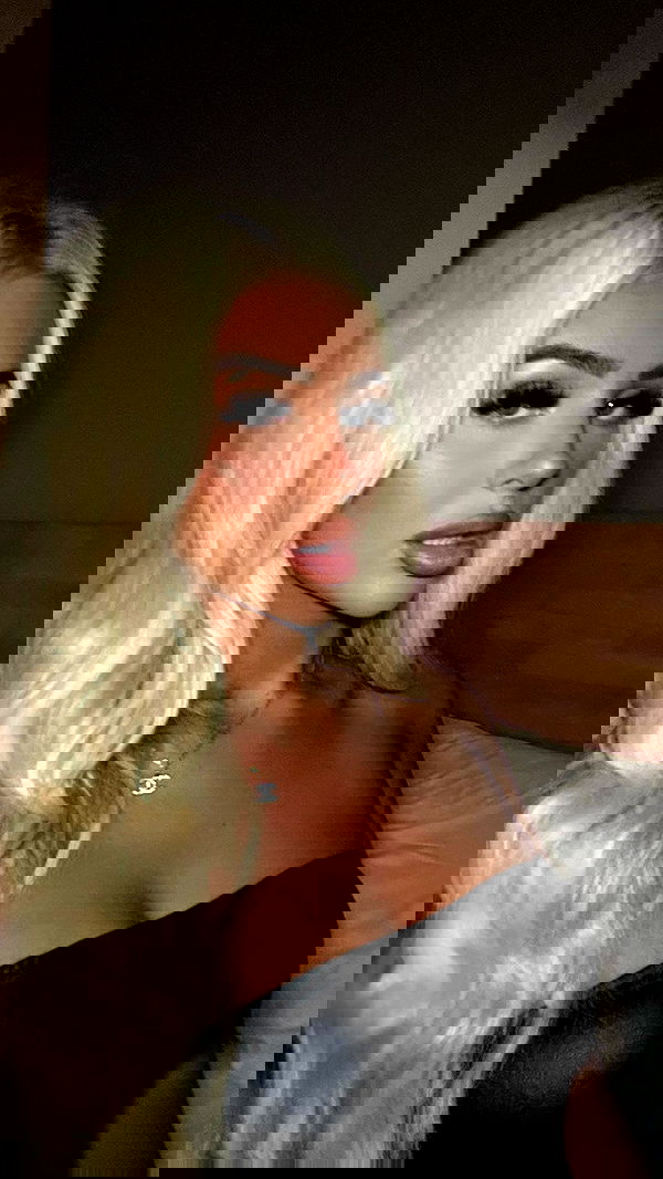 ellie.coldwell image ~ Altpins