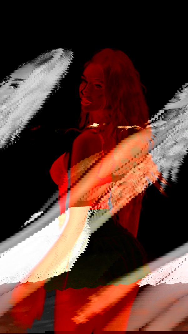 ellie.coldwell image ~ Altpins