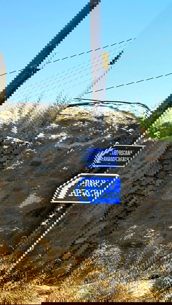 ellie.coldwell image ~ Altpins