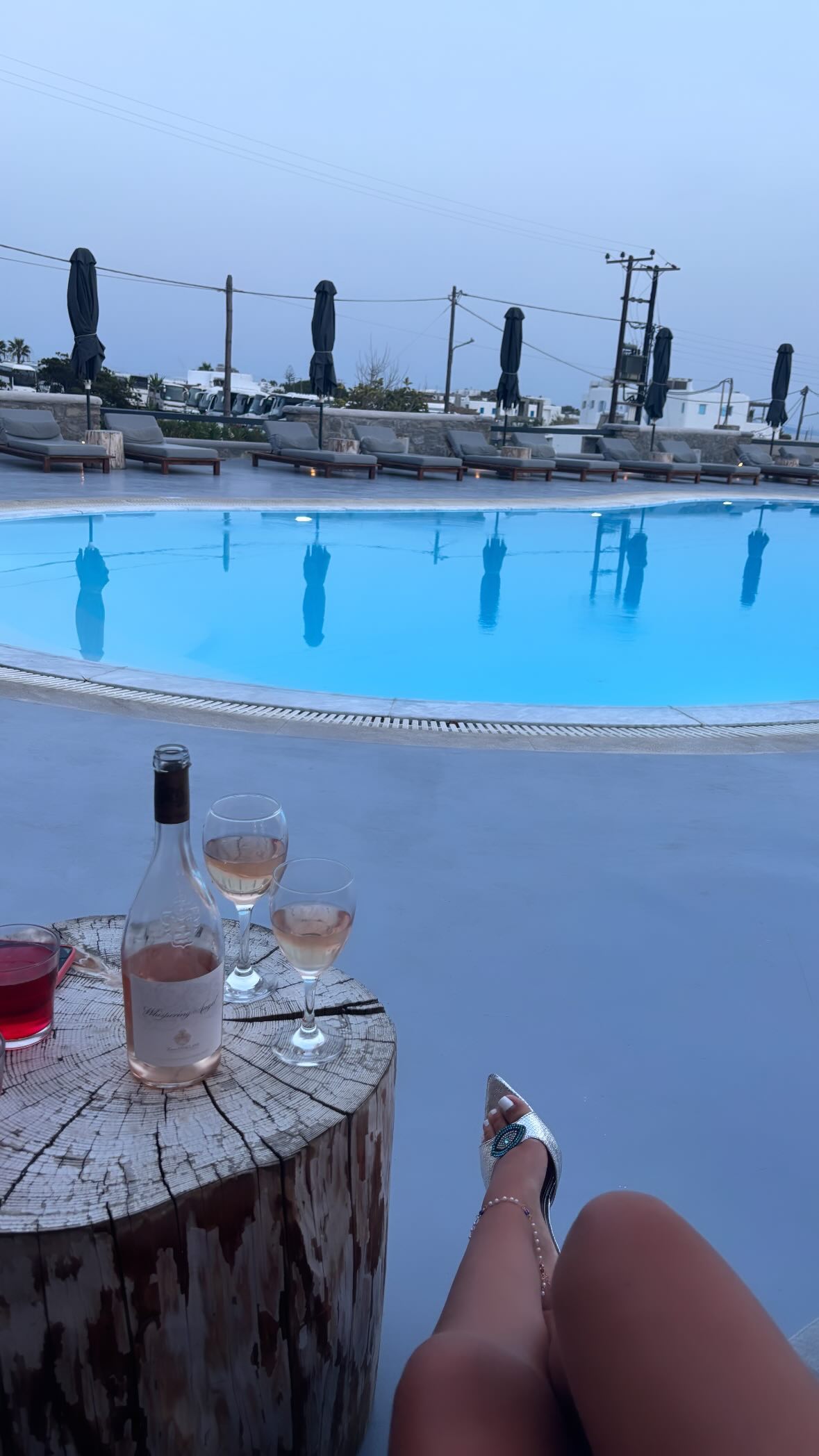 ellie.coldwell instagram image archive image